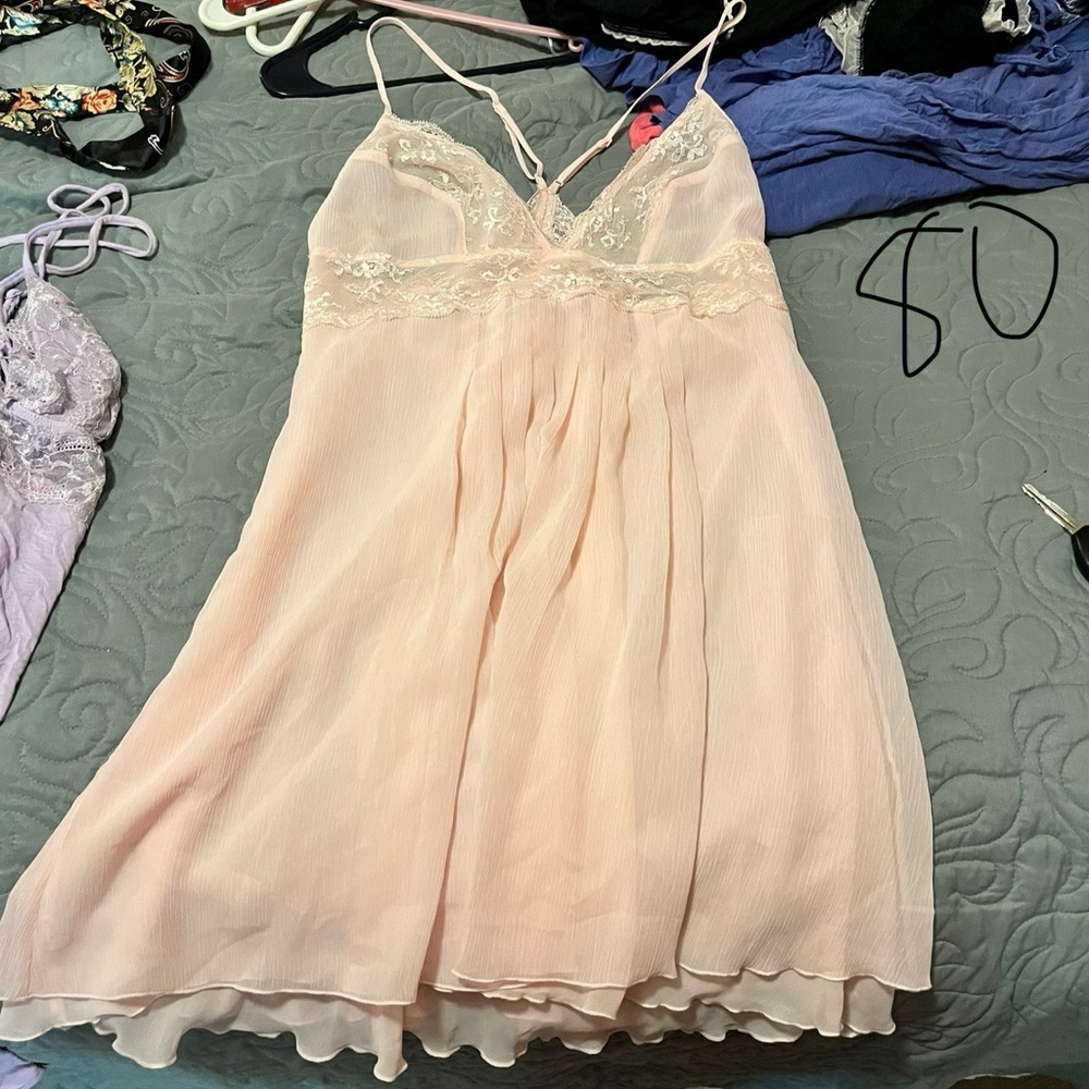 Victorias Secret Chemise